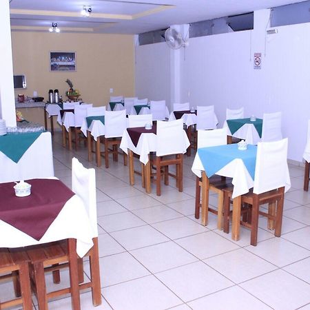 Flip Palace Hotel Buriti Alegre Exteriér fotografie